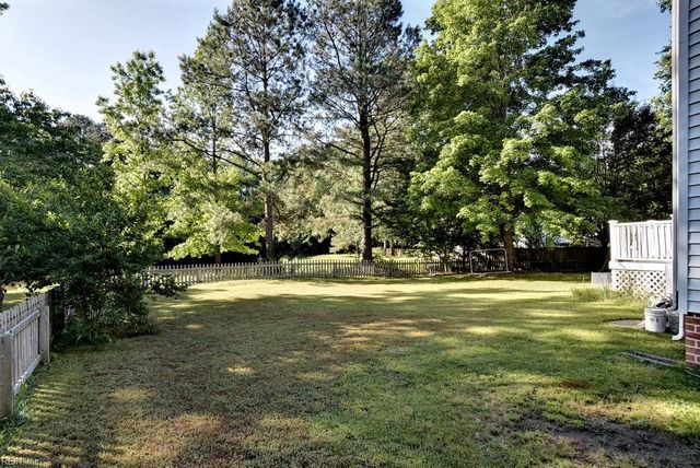 110 Bugle CT, Yorktown, VA 23693
