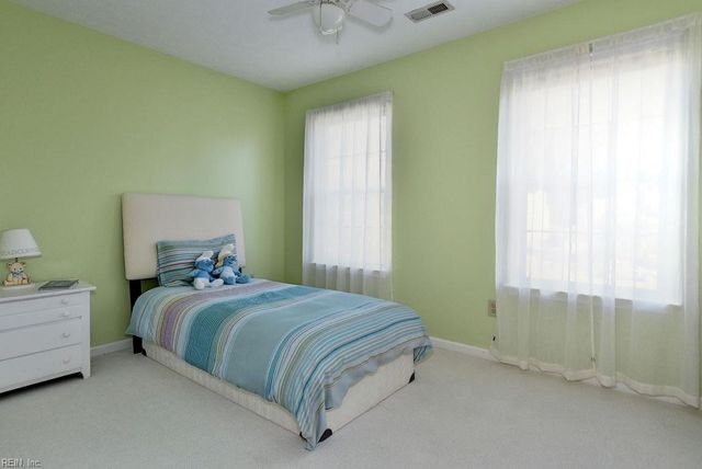 110 Bugle CT, Yorktown, VA 23693