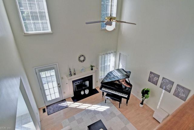 110 Bugle CT, Yorktown, VA 23693