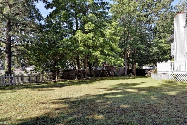 110 Bugle CT, Yorktown, VA 23693