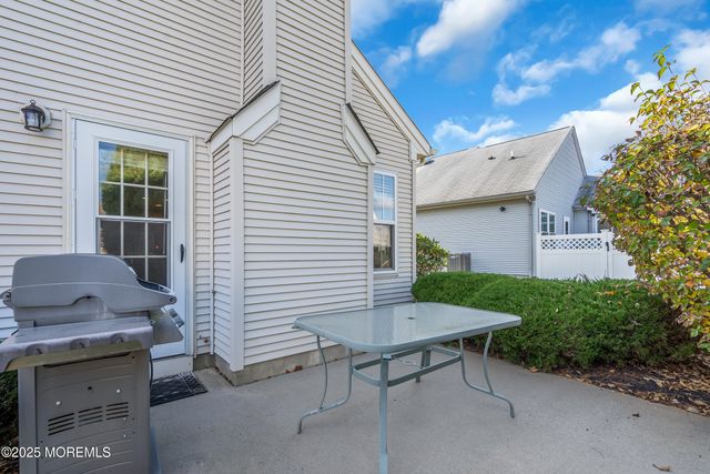 45 Tuscany Circle, Manchester, NJ 08759