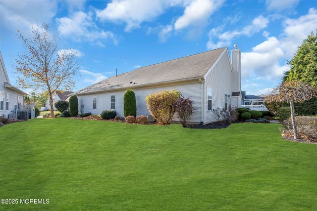 45 Tuscany Circle, Manchester, NJ 08759