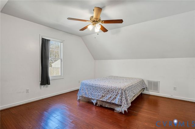 1822 New Lincoln Cir, Hopewell, VA 23860