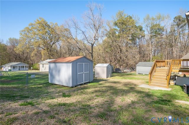 1822 New Lincoln Cir, Hopewell, VA 23860