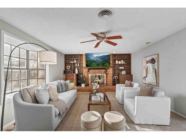 2701 S Jasper St, Aurora, CO 80013