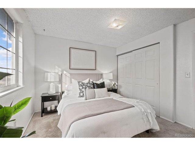 2701 S Jasper St, Aurora, CO 80013