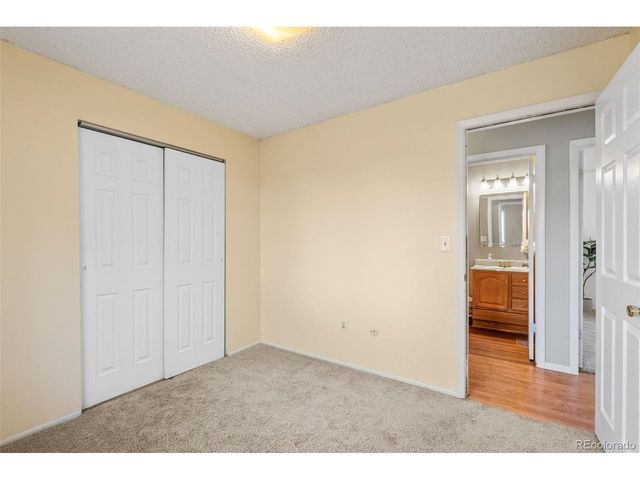 2701 S Jasper St, Aurora, CO 80013