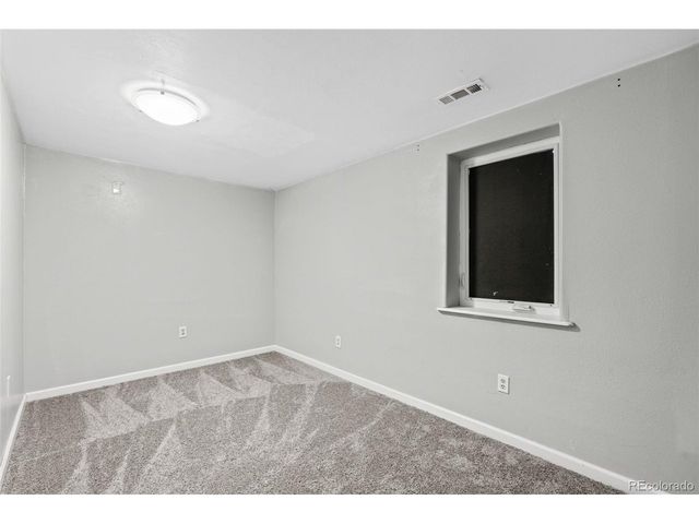 2701 S Jasper St, Aurora, CO 80013