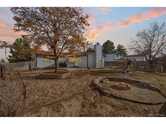 2701 S Jasper St, Aurora, CO 80013