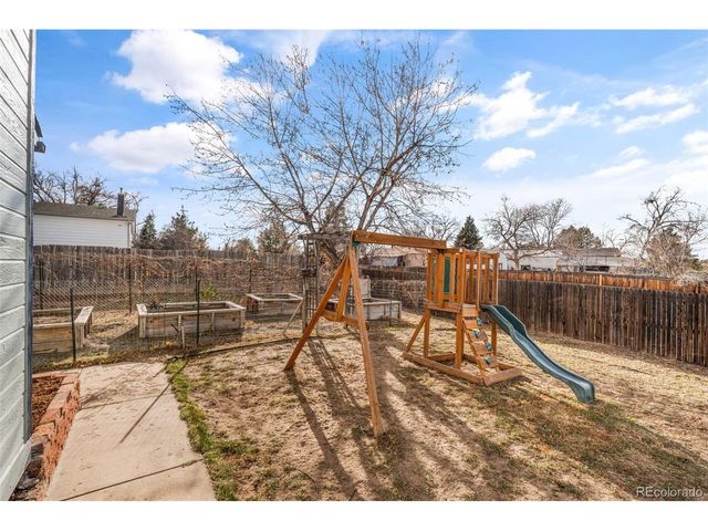 2701 S Jasper St, Aurora, CO 80013