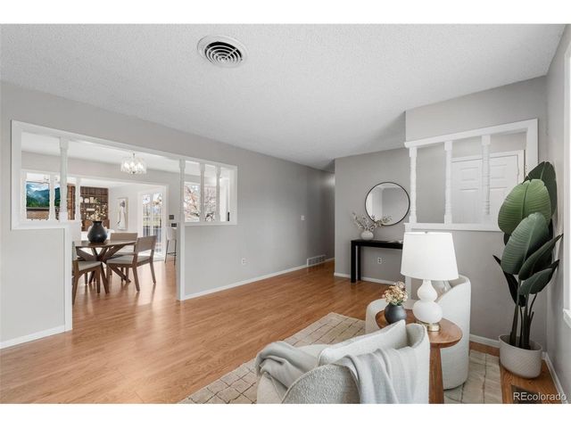 2701 S Jasper St, Aurora, CO 80013