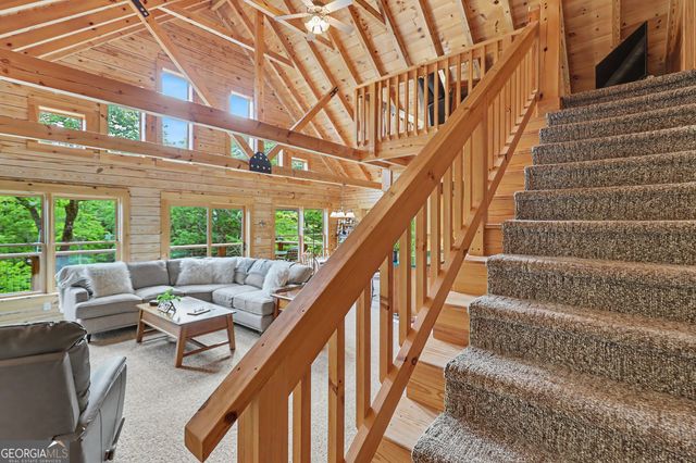 481 Top O Pinnacle Drive, Clayton, GA 30525