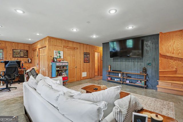 481 Top O Pinnacle Drive, Clayton, GA 30525