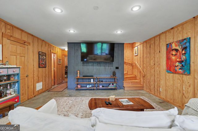 481 Top O Pinnacle Drive, Clayton, GA 30525