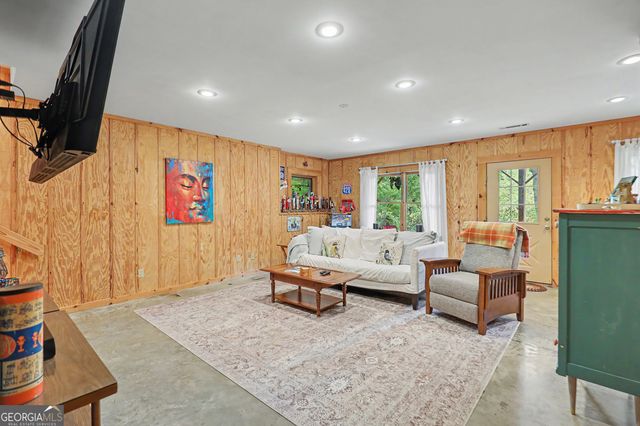 481 Top O Pinnacle Drive, Clayton, GA 30525