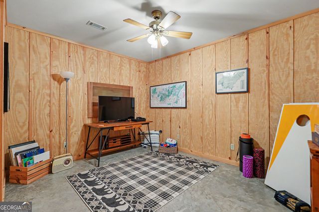 481 Top O Pinnacle Drive, Clayton, GA 30525