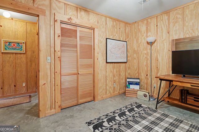 481 Top O Pinnacle Drive, Clayton, GA 30525