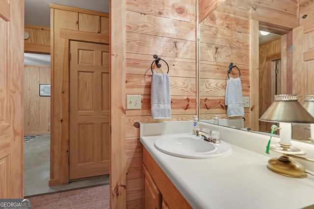 481 Top O Pinnacle Drive, Clayton, GA 30525