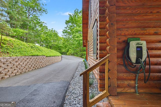 481 Top O Pinnacle Drive, Clayton, GA 30525