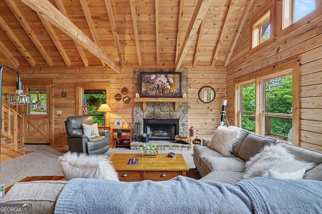 481 Top O Pinnacle Drive, Clayton, GA 30525