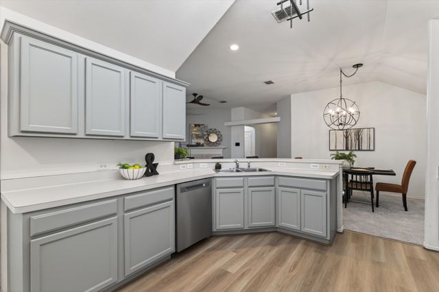 1220 Goldeneye, Aubrey, TX 76227