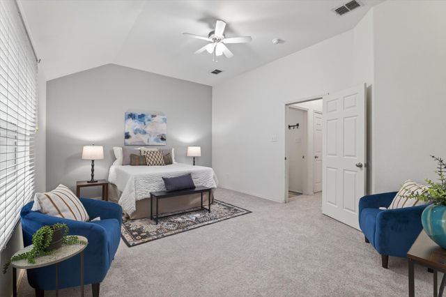 1220 Goldeneye, Aubrey, TX 76227