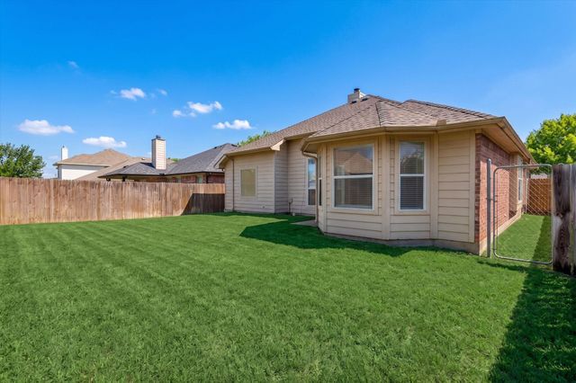 1220 Goldeneye, Aubrey, TX 76227