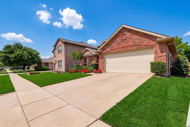 1220 Goldeneye, Aubrey, TX 76227