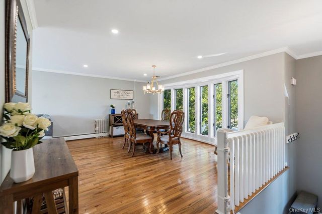 159 Driftwood Drive, West Islip, NY 11795