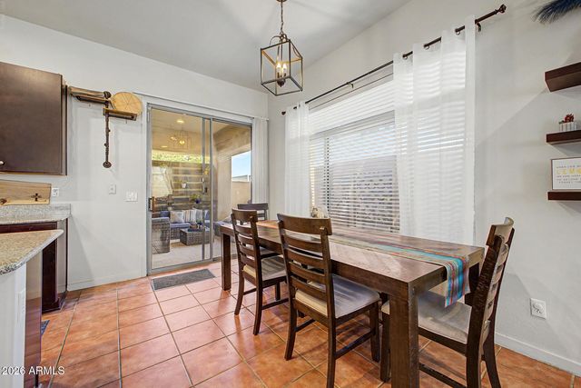 3901 E CARTER Drive, Phoenix, AZ 85042