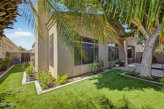 3901 E CARTER Drive, Phoenix, AZ 85042