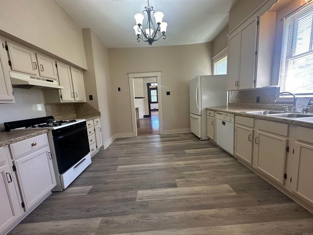 120 Wilson Street, Lonoke, AR 72086