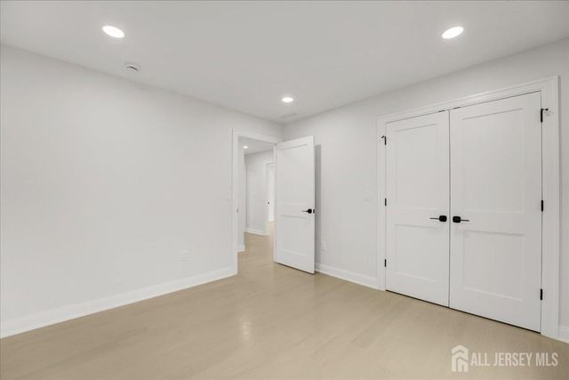 29 Lake Street, Jamesburg, NJ 08831
