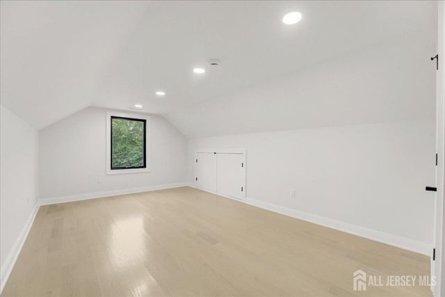 29 Lake Street, Jamesburg, NJ 08831