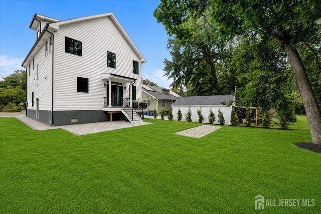 29 Lake Street, Jamesburg, NJ 08831