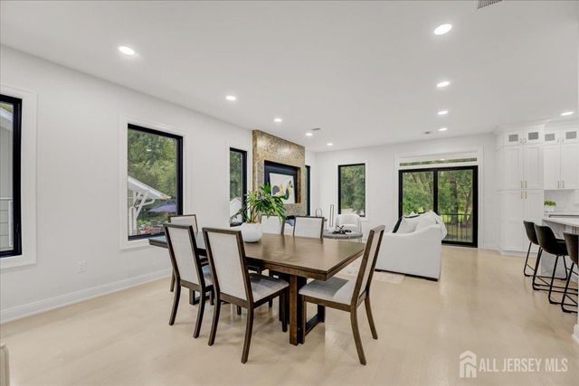29 Lake Street, Jamesburg, NJ 08831