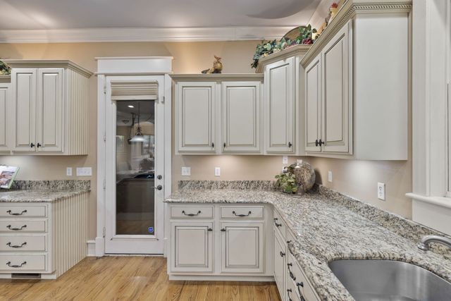 8288 Guthrie Rd, Cross Plains, TN 37049