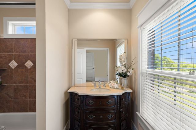 8288 Guthrie Rd, Cross Plains, TN 37049