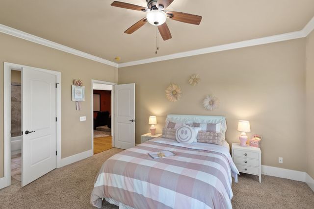 8288 Guthrie Rd, Cross Plains, TN 37049