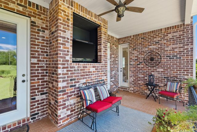 8288 Guthrie Rd, Cross Plains, TN 37049