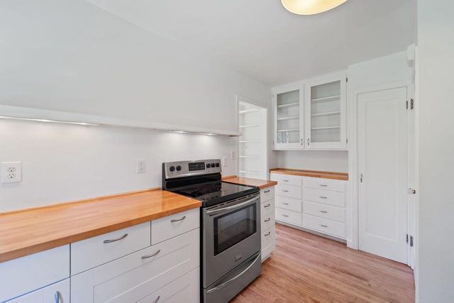 161 E Prospect STREET, Port Washington, WI 53074