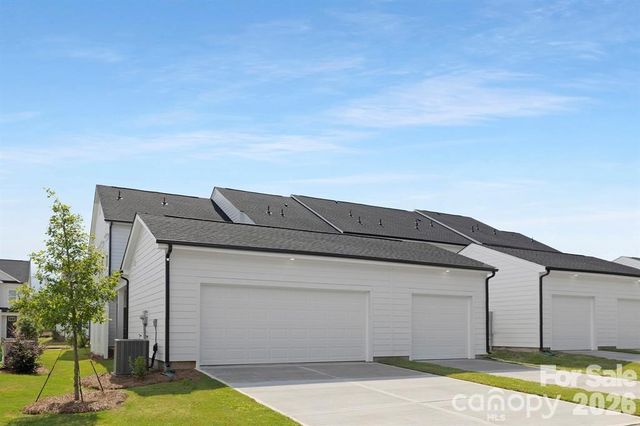 8127 Jacey Lane 43, Huntersville, NC 28078