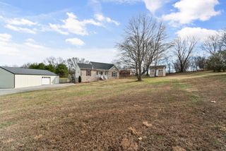 5730 Lakeview Rd, Springfield, TN 37172
