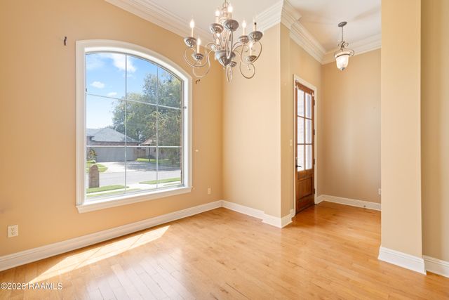 214 Devon Way, Youngsville, LA 70592