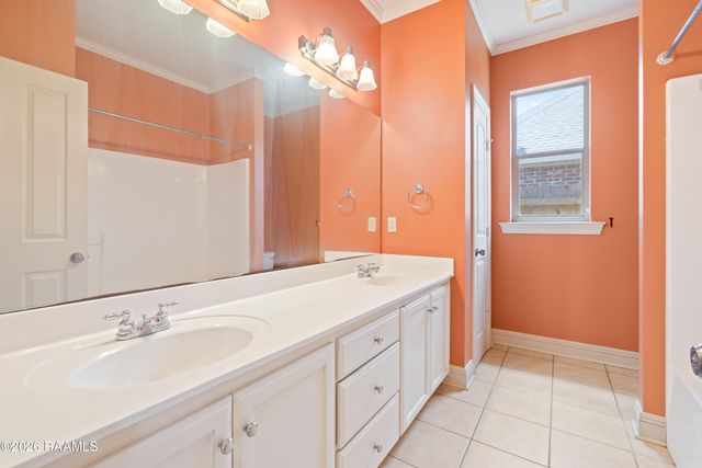 214 Devon Way, Youngsville, LA 70592
