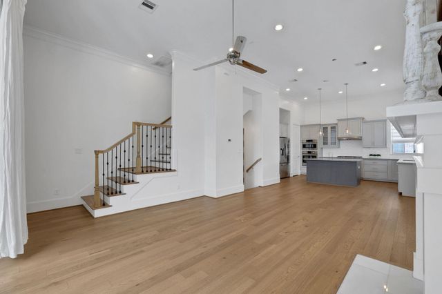 4045 Leeland Street, Houston, TX 77023