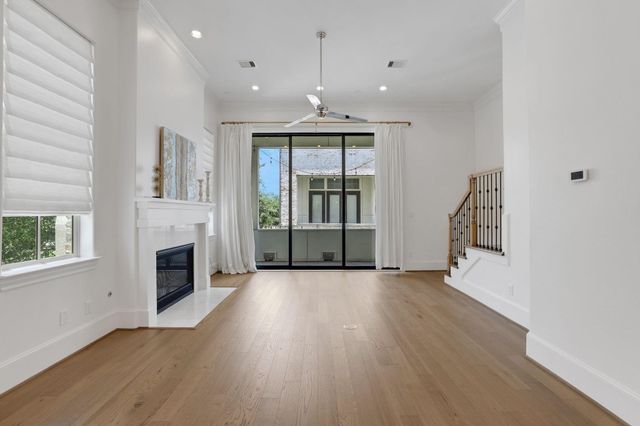 4045 Leeland Street, Houston, TX 77023
