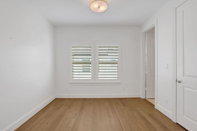4045 Leeland Street, Houston, TX 77023