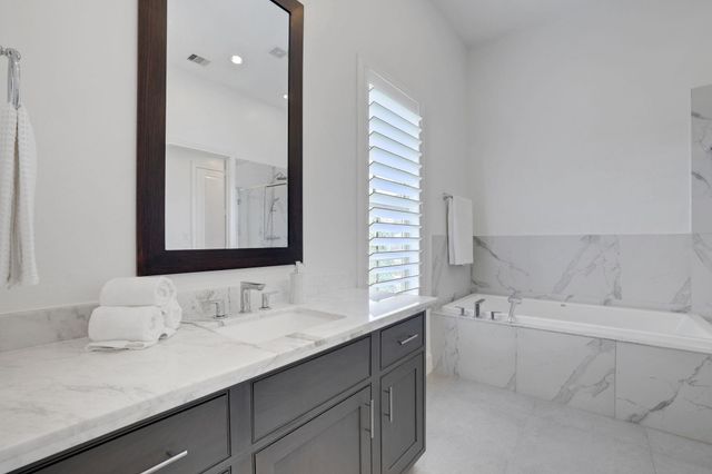 4045 Leeland Street, Houston, TX 77023