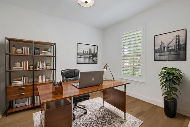 4045 Leeland Street, Houston, TX 77023